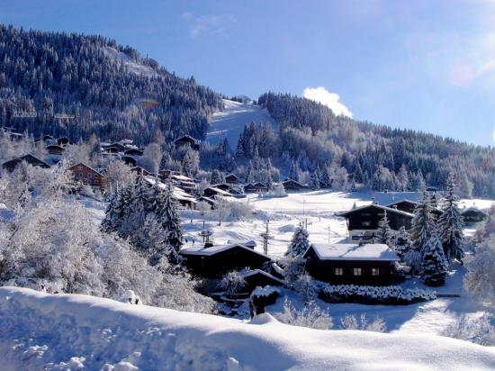 Les-Carroz-hiver-2.jpg